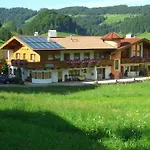 Pensjonat Haus Daniela 3*