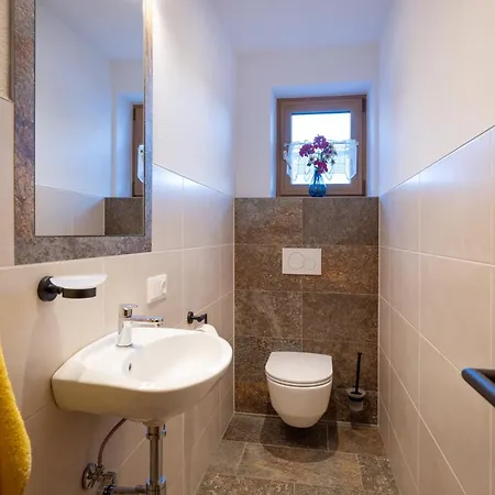 בית הארחה Haus Daniela